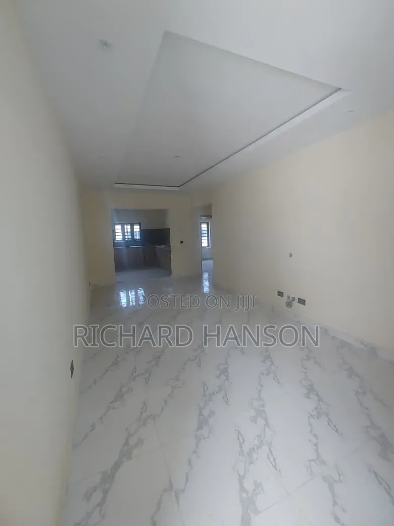 2bdrm Apartment in Secured, Ajiwe for rent in Ajiwe