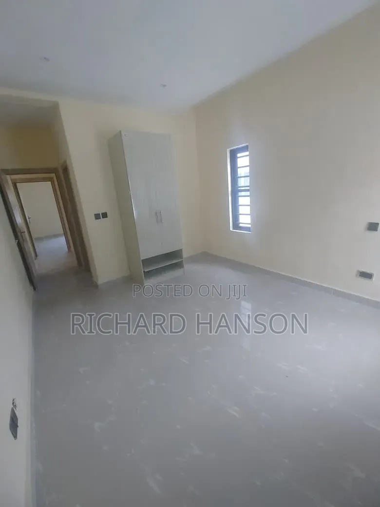 2bdrm Apartment in Secured, Ajiwe for rent in Ajiwe