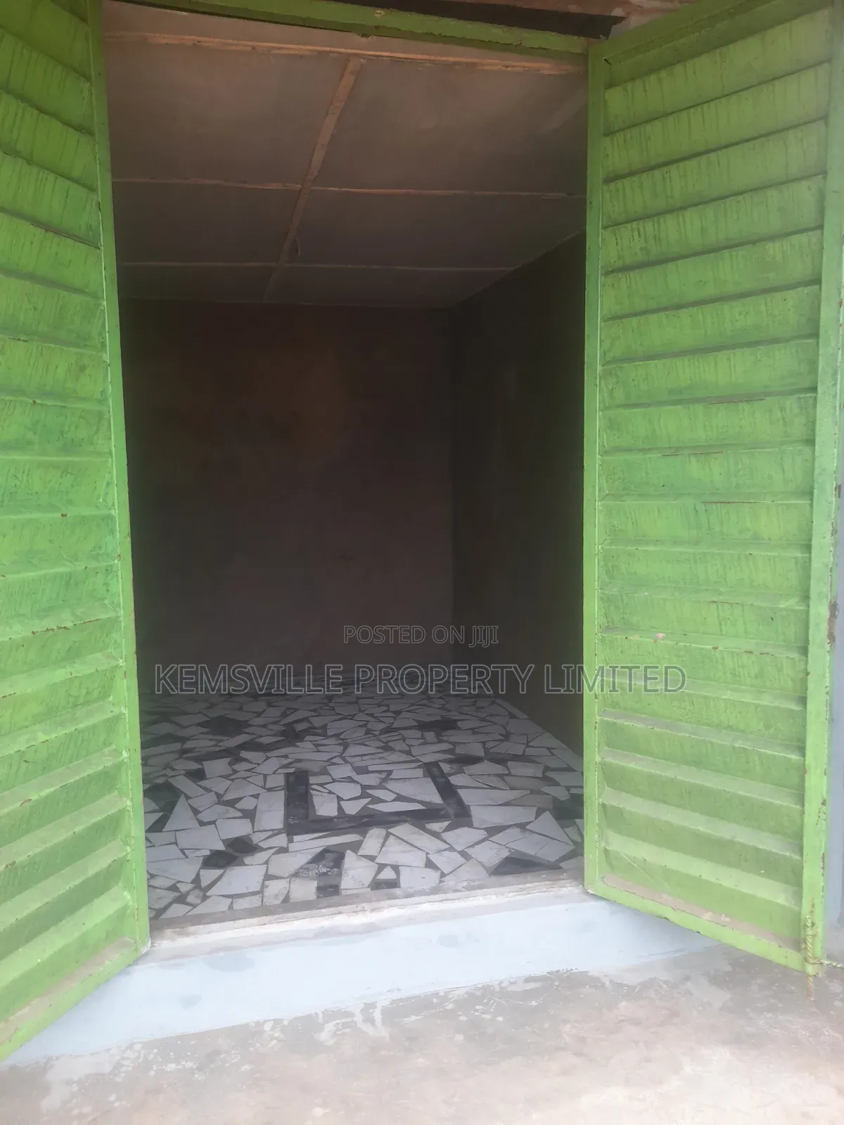 Decent Shop for Rent in Alagbado
