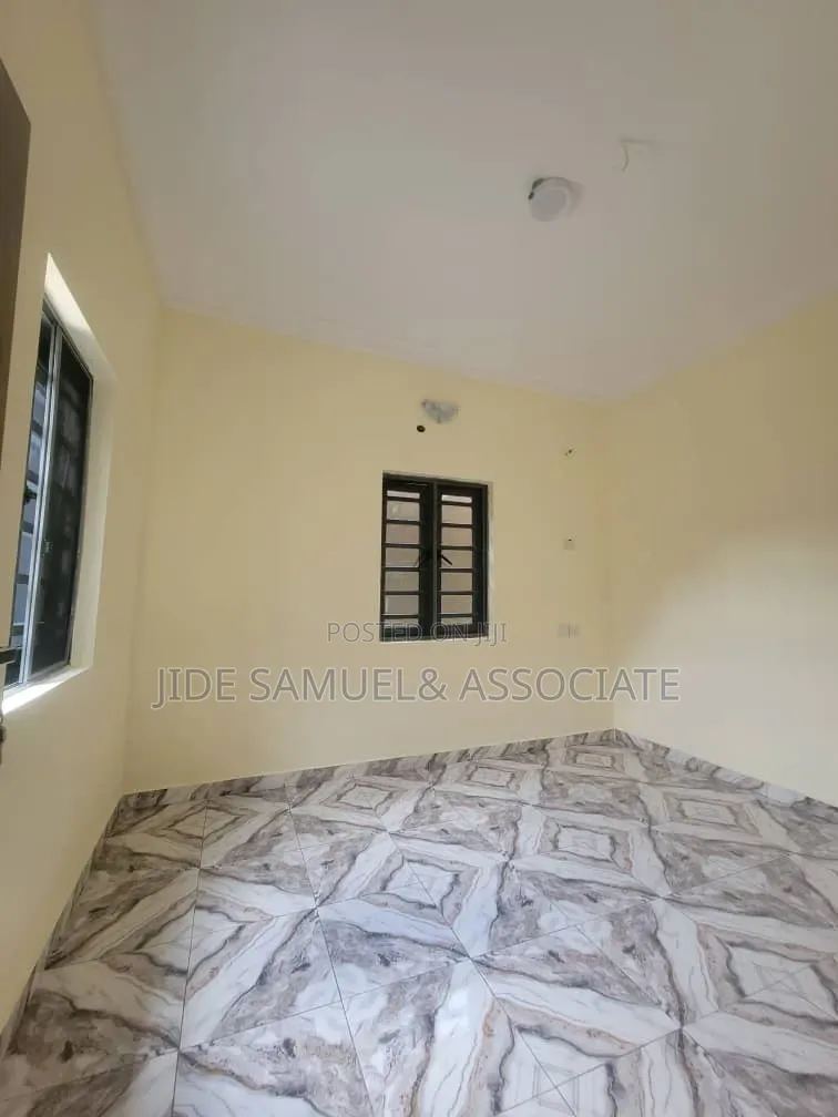 Furnished 1bdrm Block of Flats in Ayobo for rent in Ayobo