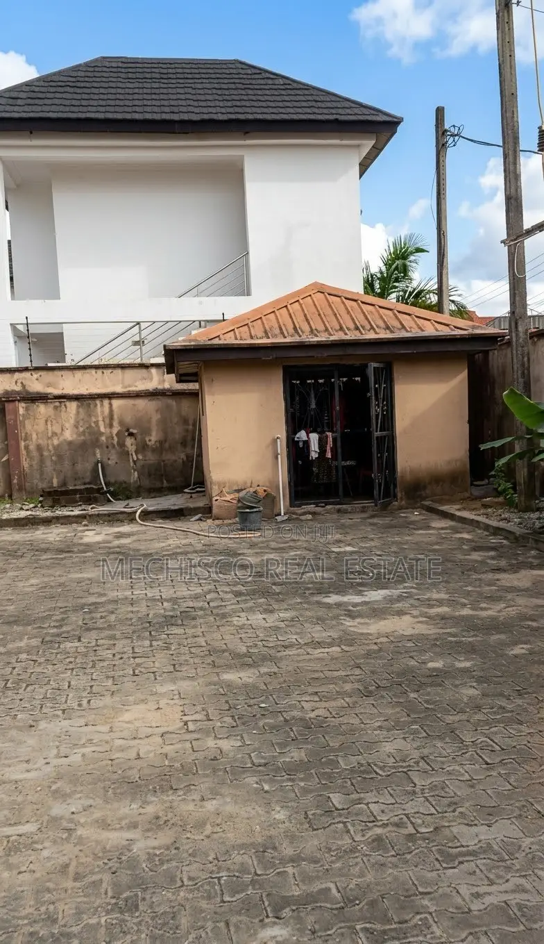3bdrm Block of Flats in Rumuibekwe for sale in Rumuibekwe