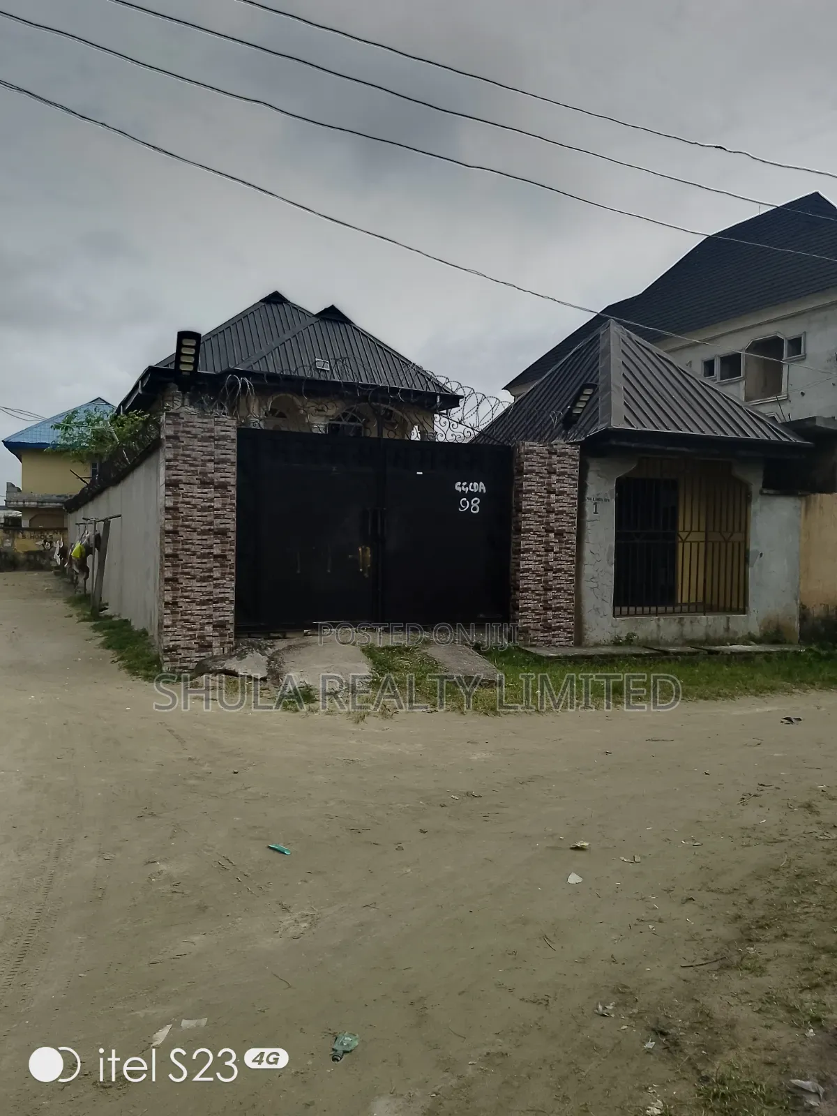Furnished 5bdrm House in Ojo for sale in Ojo
