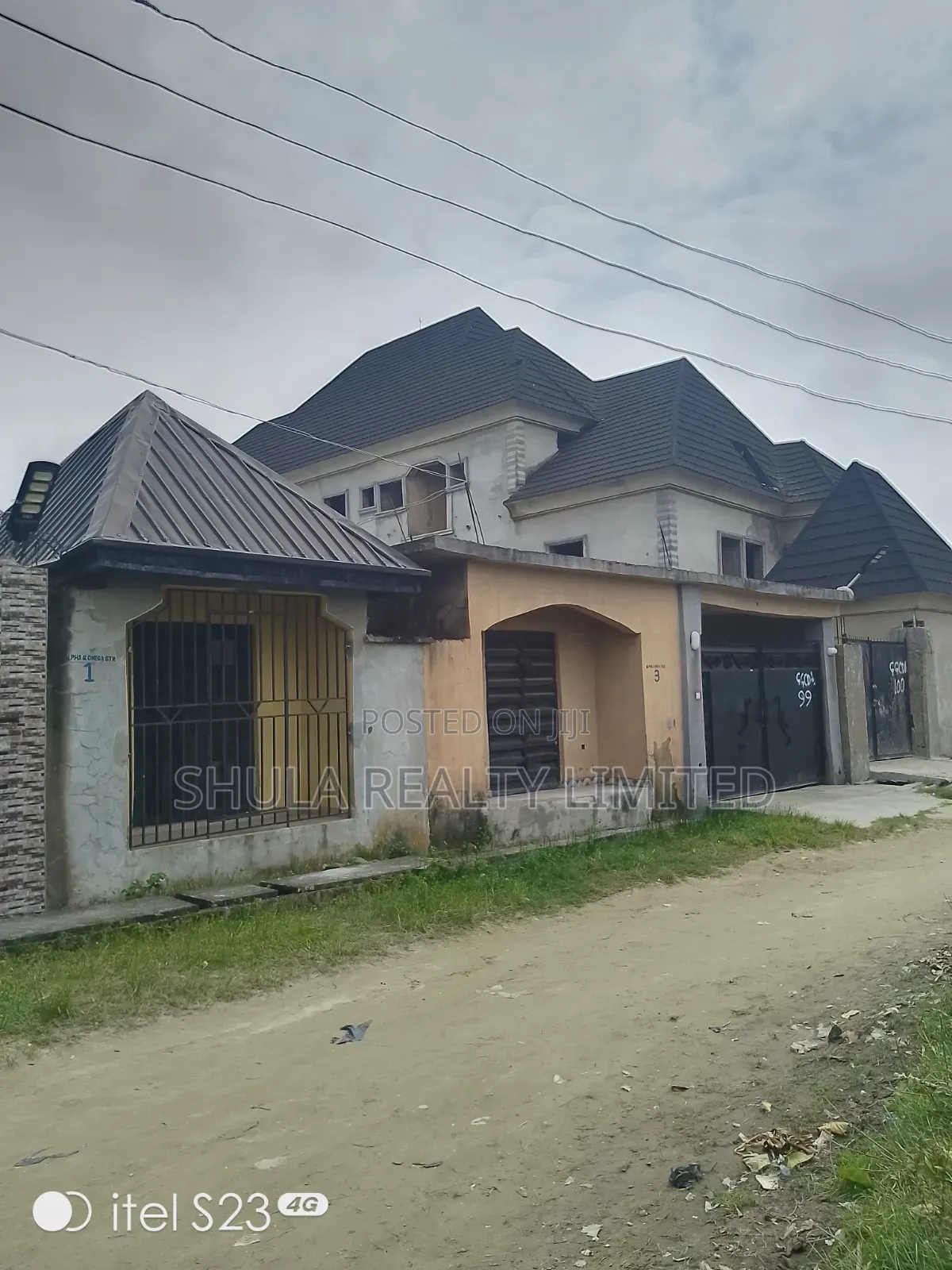 Furnished 5bdrm House in Ojo for sale in Ojo