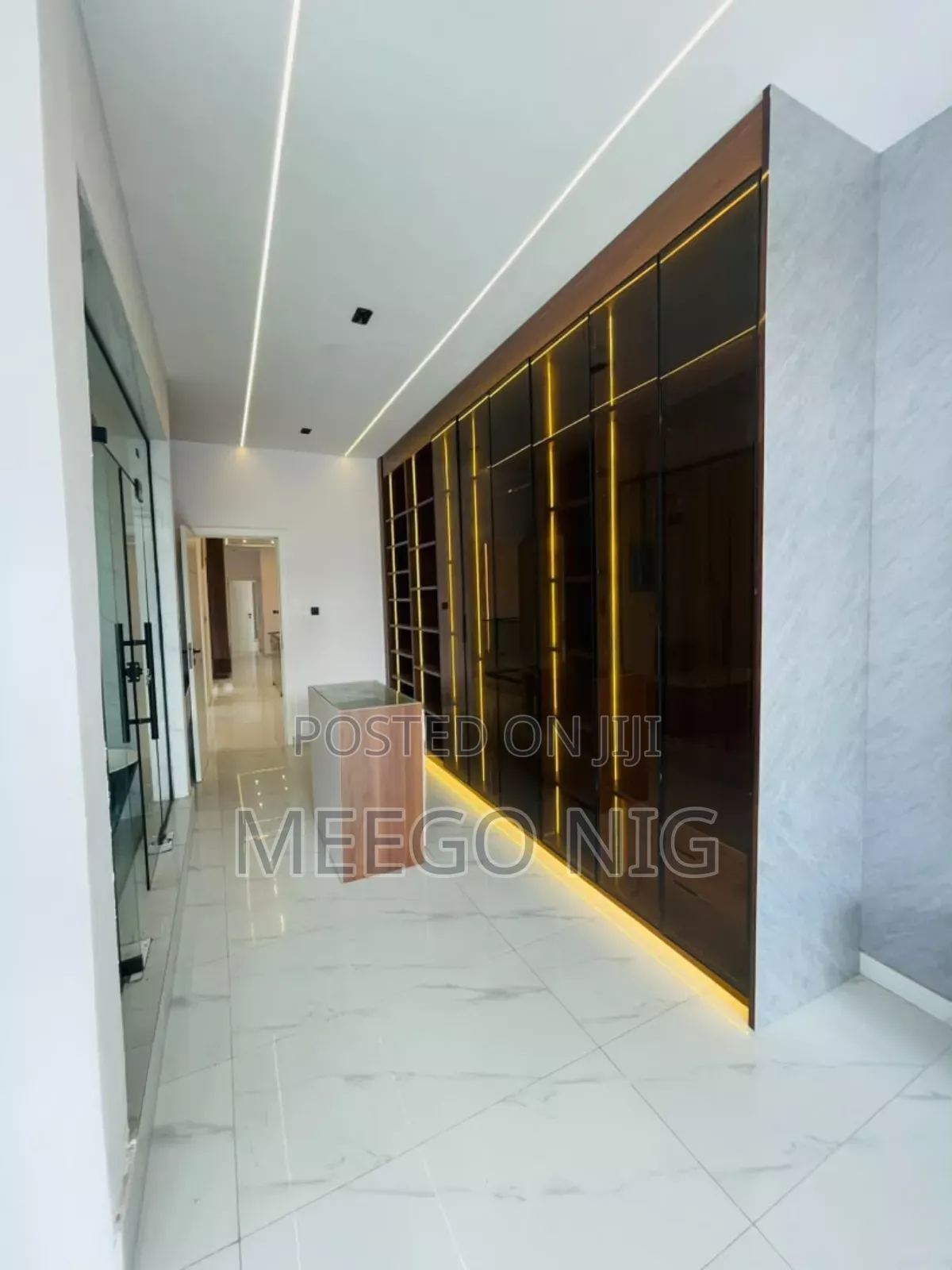 5bdrm Duplex in Ikota Lekki for sale in Ikota