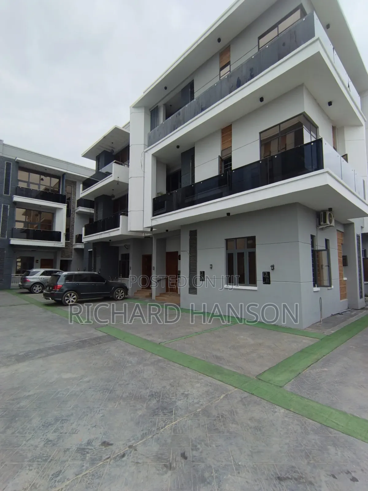 2bdrm Apartment in Serviced/Secured, Abraham Adesanya Estate for rent in Abraham Adesanya Estate