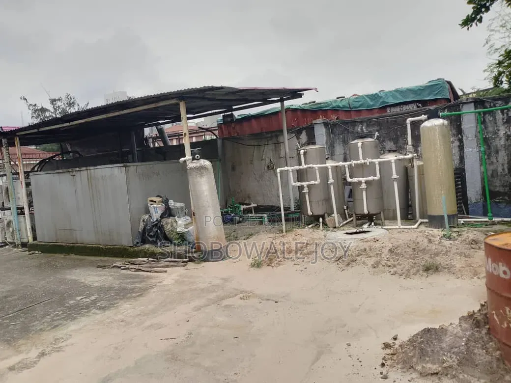 1st Floor Commercial Fully Detached Duplex in Victoria Island Extension