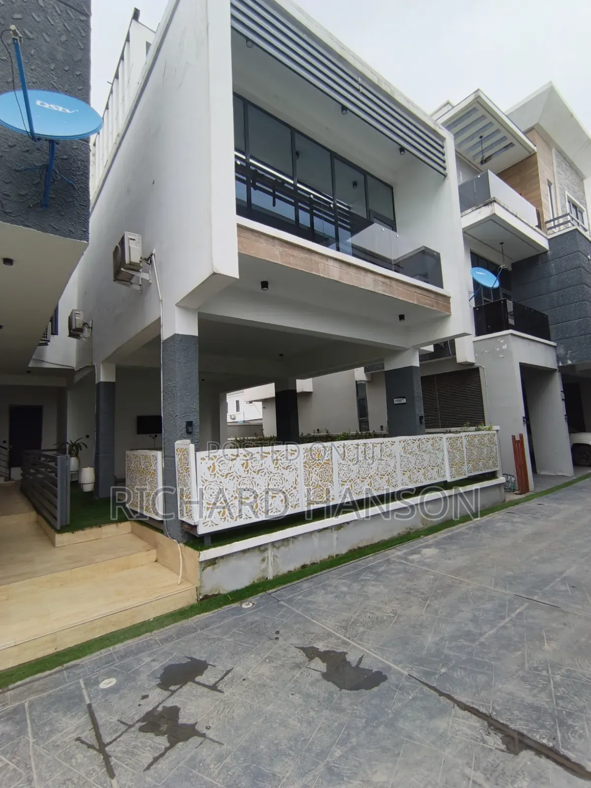 4bdrm Duplex in Secured/Serviced, Abraham Adesanya Estate for rent in Abraham Adesanya Estate