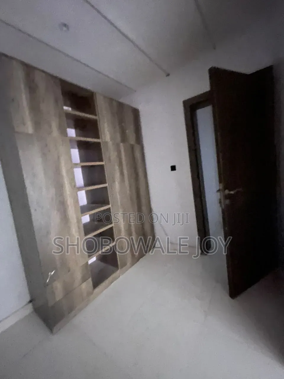 2bdrm Apartment in Igboefon for rent in Igbo-efon