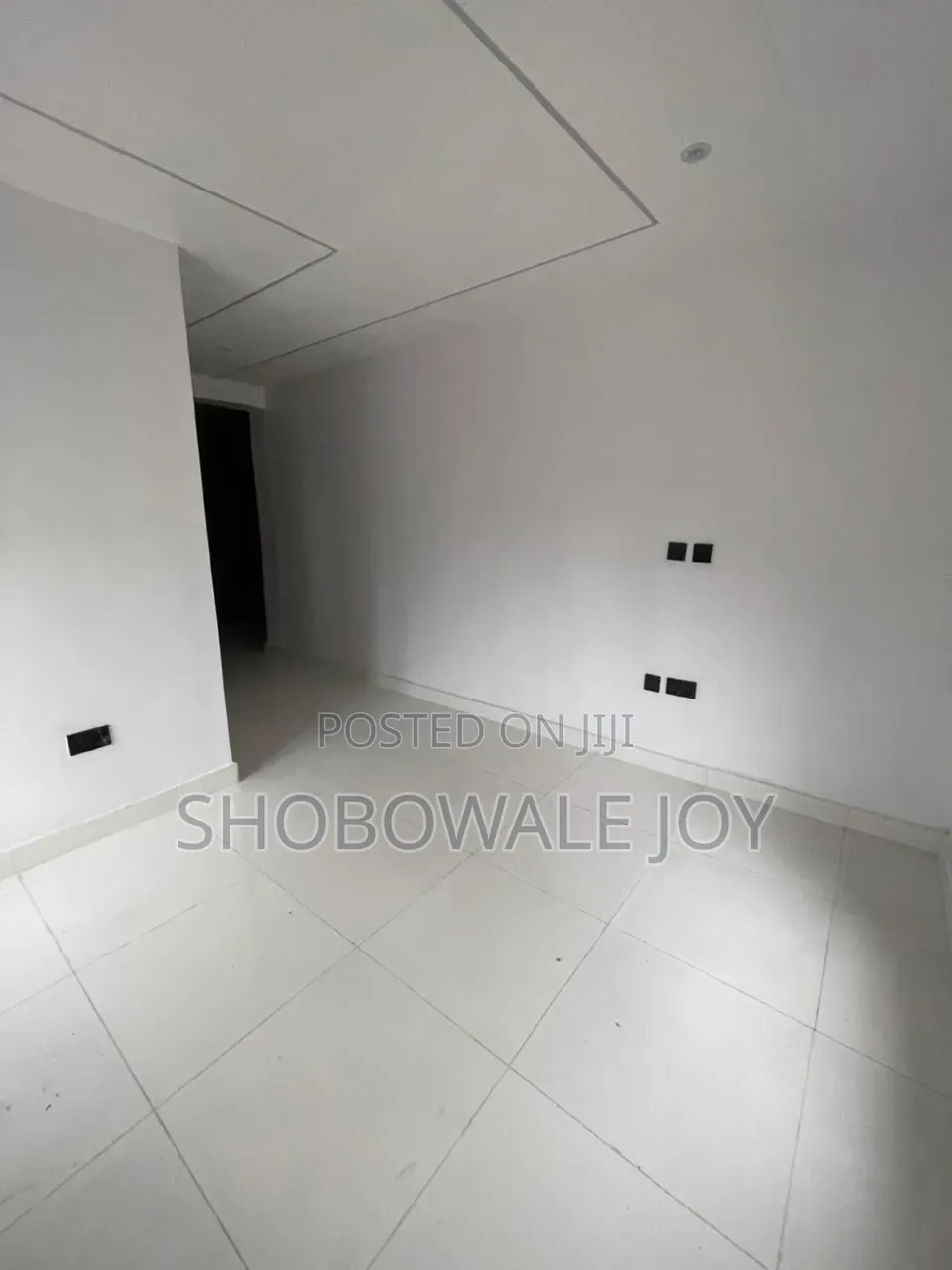 2bdrm Apartment in Igboefon for rent in Igbo-efon