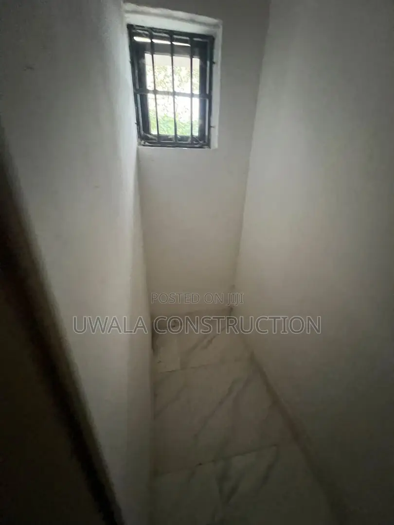 5bdrm Duplex in Guzape District for sale in Guzape District