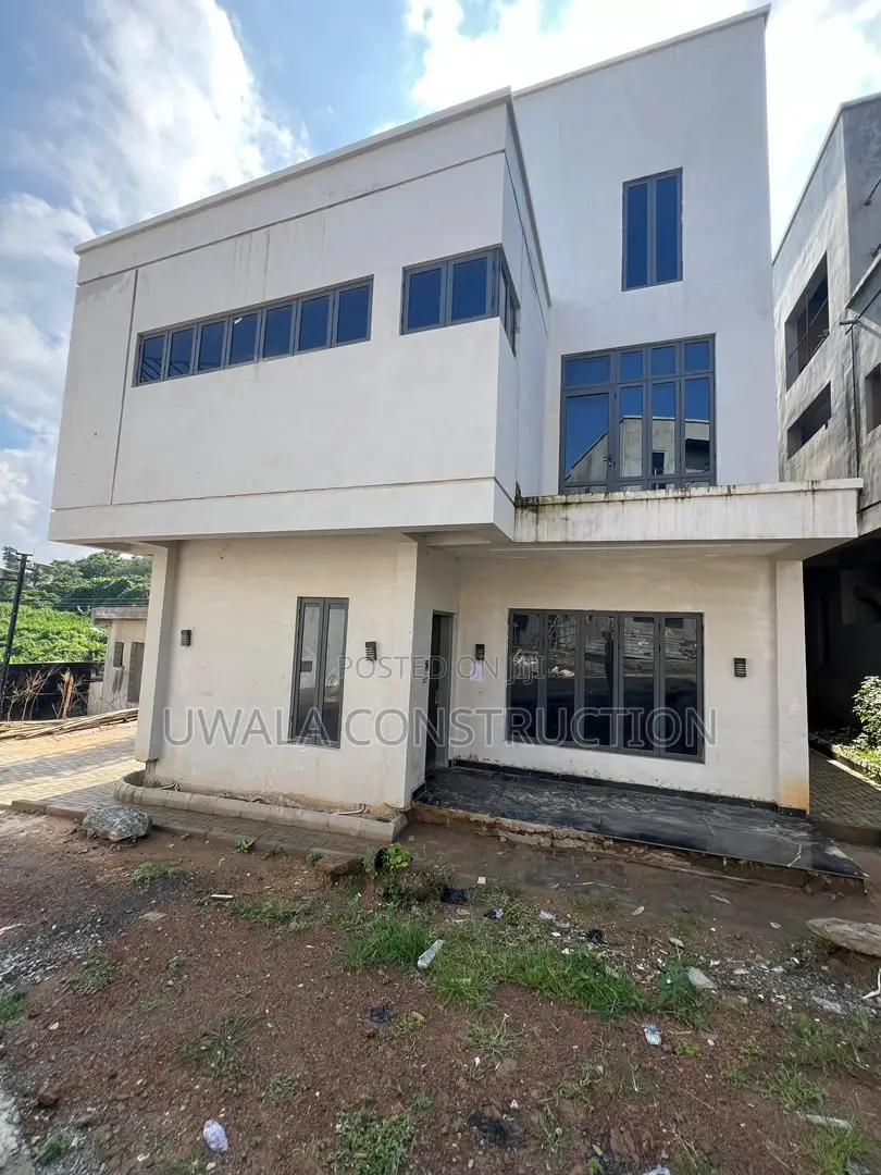 5bdrm Duplex in Guzape District for sale in Guzape District