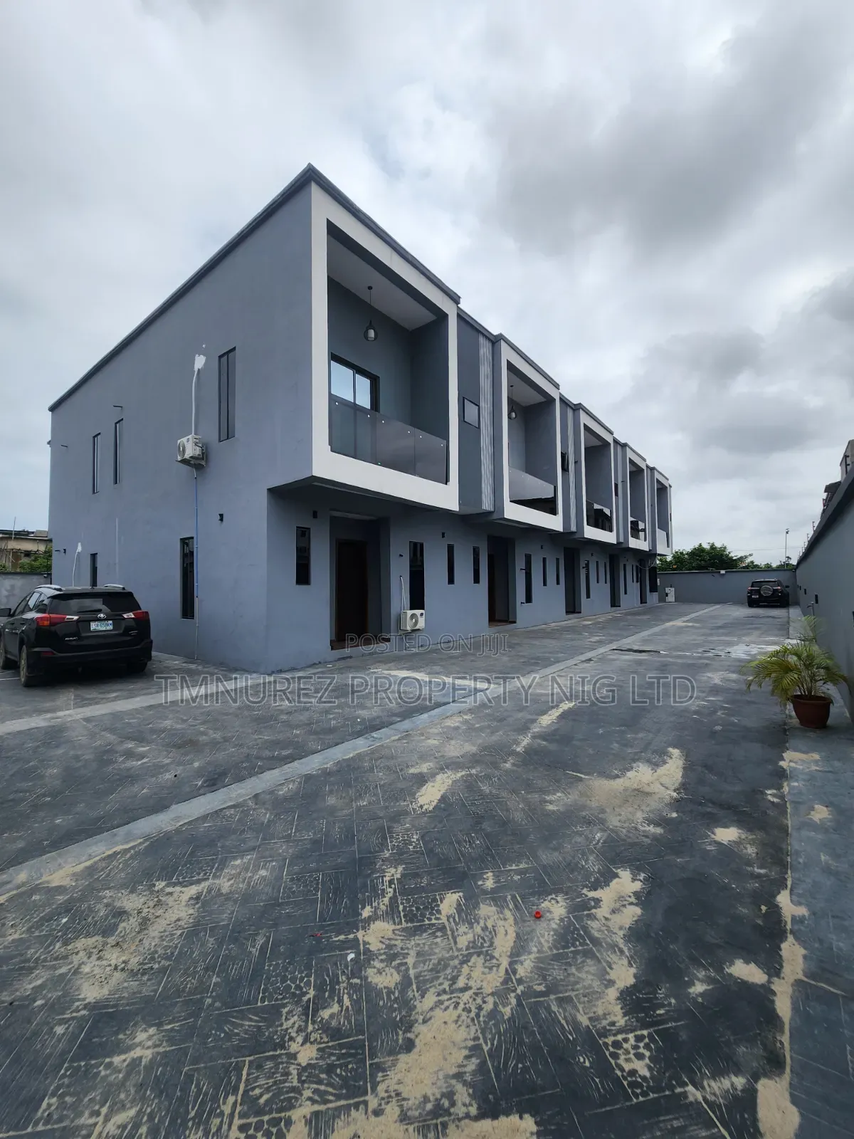 4bdrm Duplex in Abraham Adesanya for sale in Abraham Adesanya