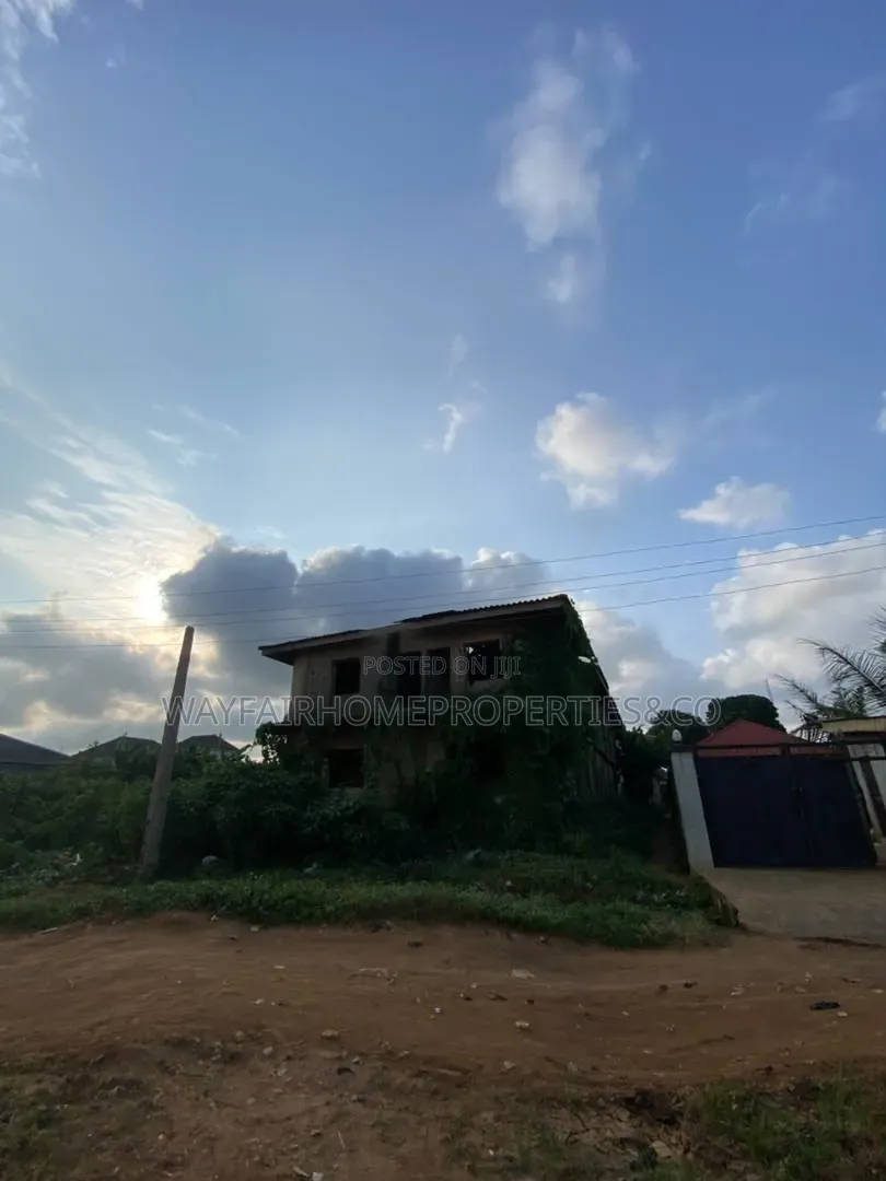 4bdrm Block of Flats in Olorunshola Ayobo for sale in Ayobo