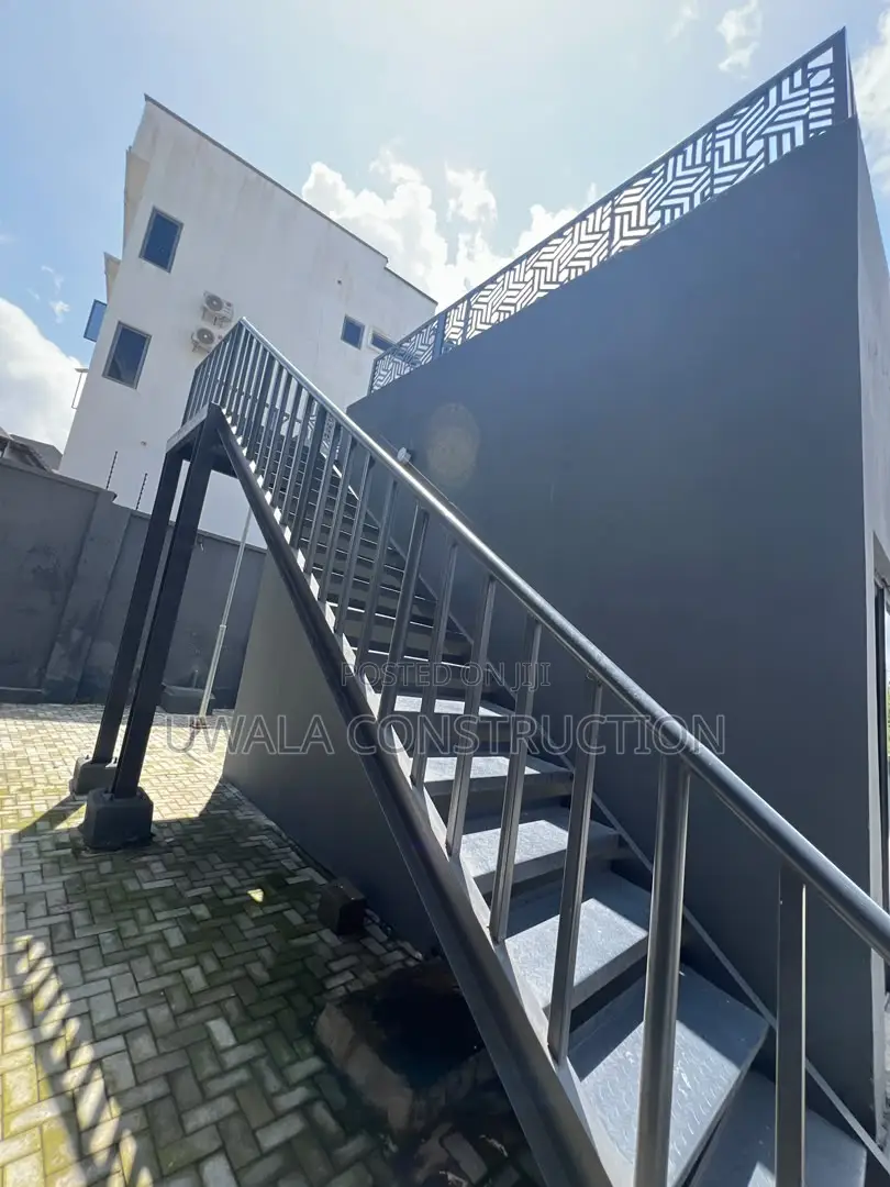 5bdrm Duplex in Guzape District for sale in Guzape District