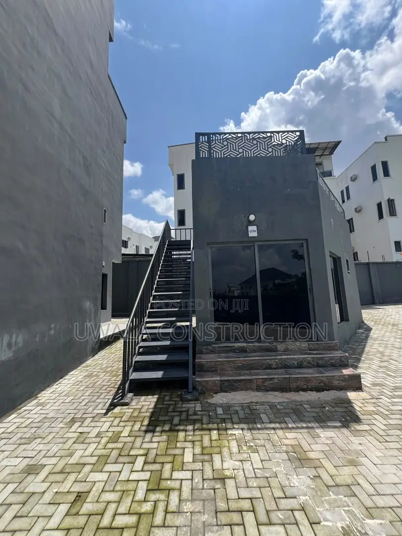 5bdrm Duplex in Guzape District for sale in Guzape District