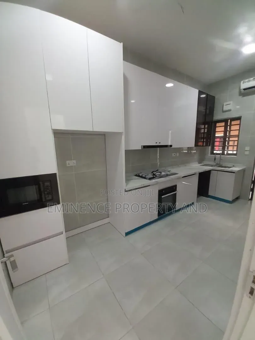 4bdrm Duplex in Victoria Island Extension for rent in Victoria Island Extension