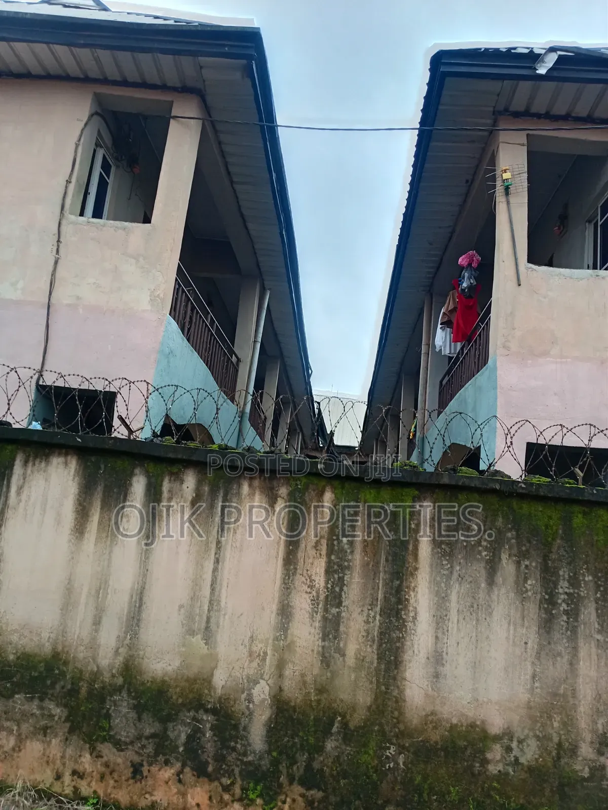 20bdrm House in Ojik Properties, Owerri for sale in Owerri