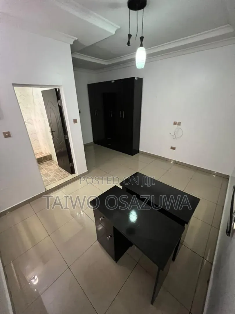 1bdrm Apartment in Victoria Crest, Lekki Expressway for rent in Lekki Expressway