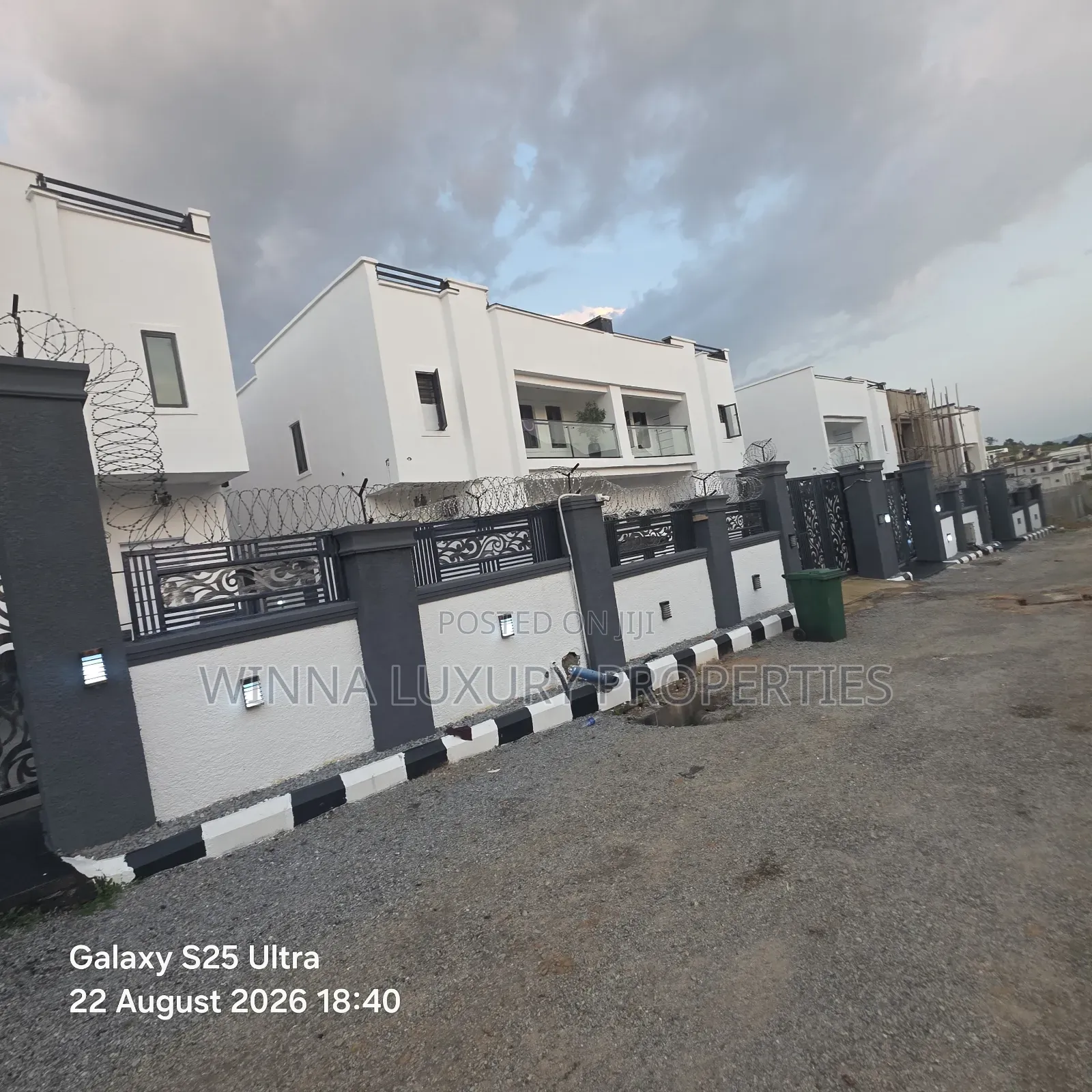 4bdrm Duplex in Nuga Luxury Estate, Lugbe District for sale in Lugbe District