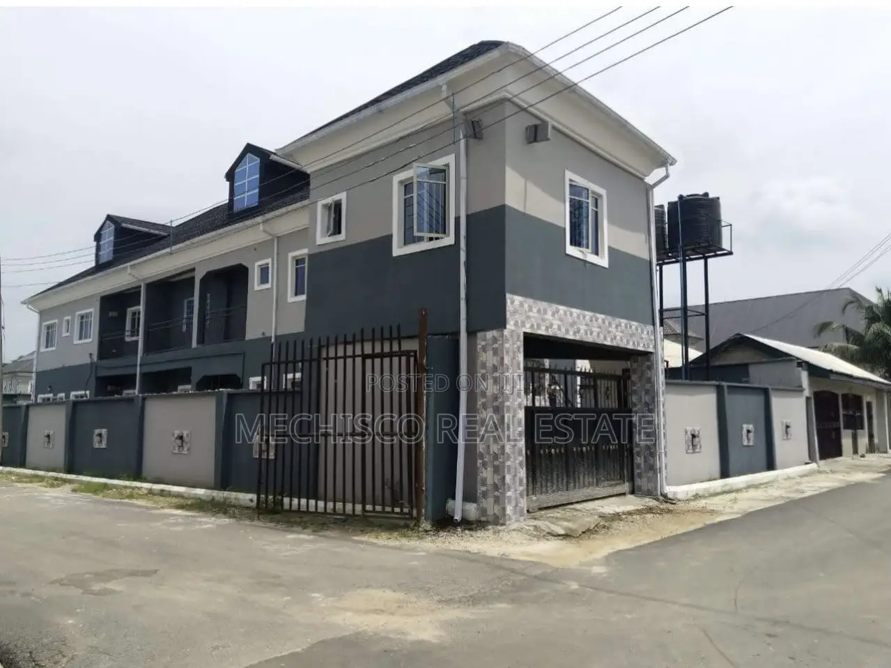 5bdrm Duplex in Rukpokwu for sale in Rukpokwu