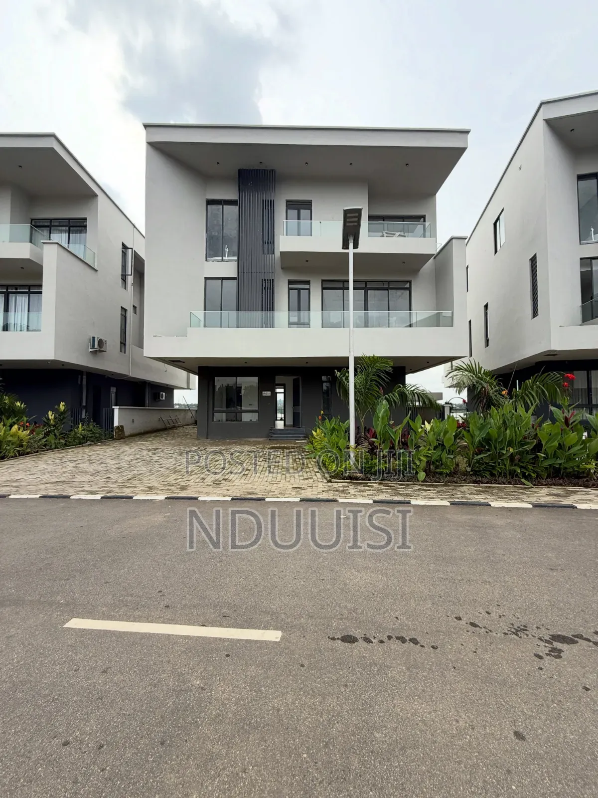 5bdrm Duplex in Jabi for sale in Jabi