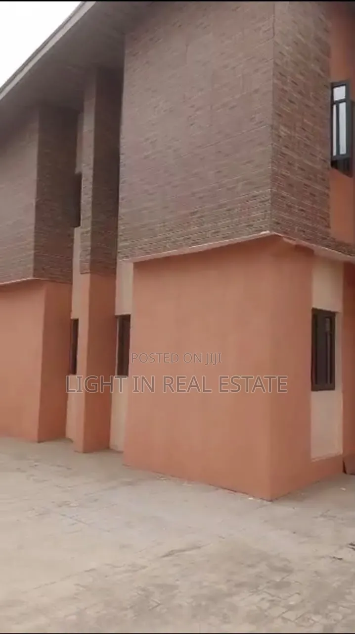 2bdrm Block of Flats in Alagbado for rent in Alagbado