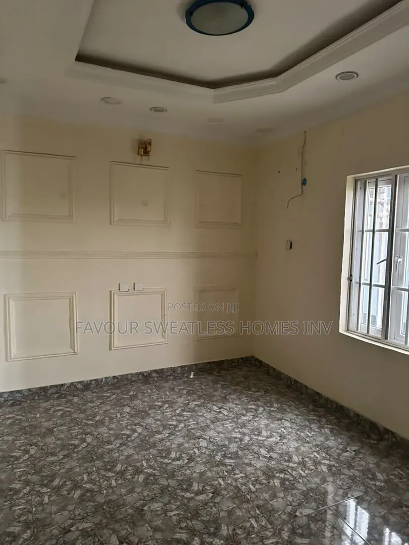 3bdrm Apartment in Private Est, Isheri North for rent in Isheri North