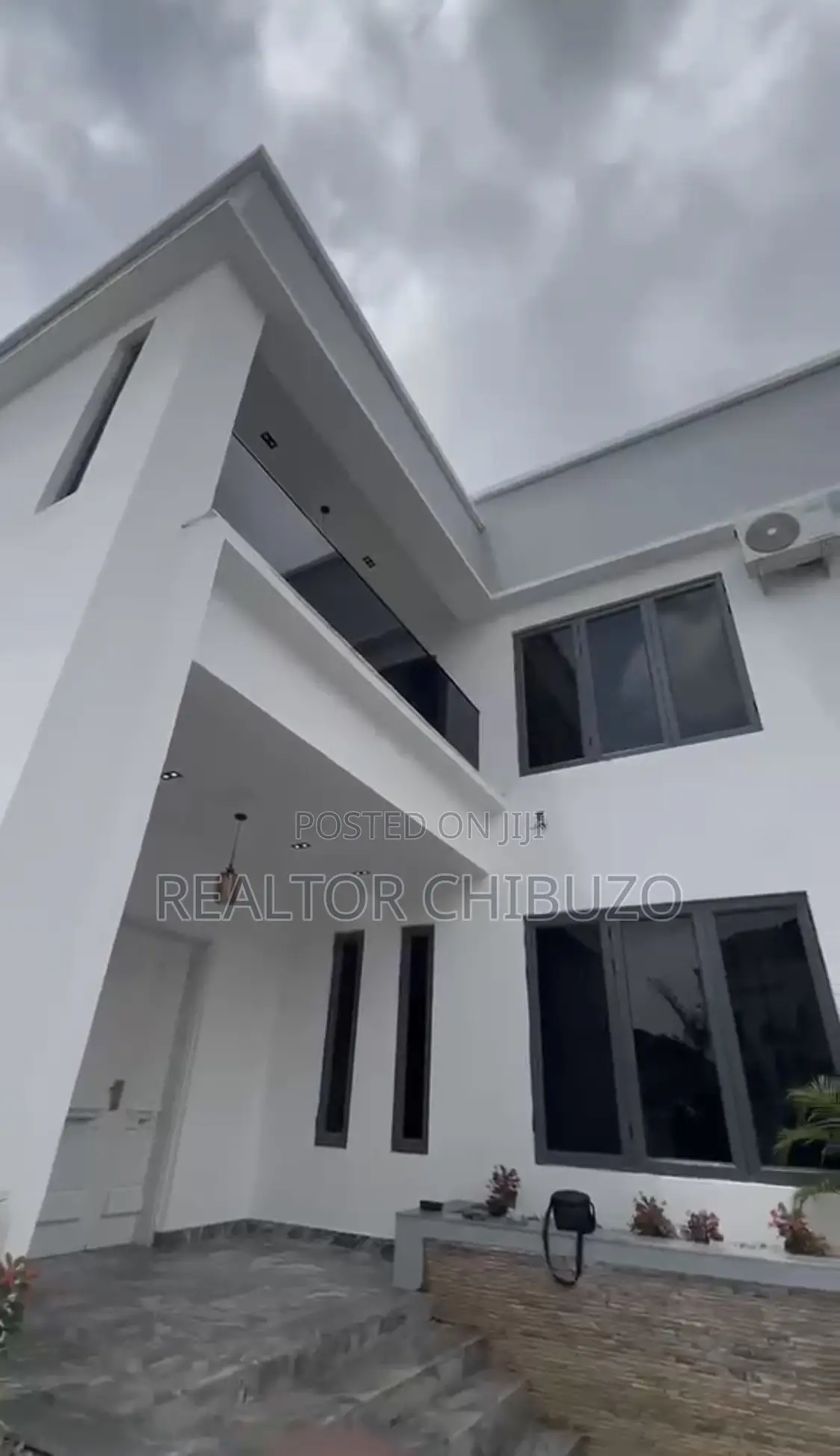 Furnished 8bdrm Villa in Abuja Top Realty, Guzape District for sale in Guzape District