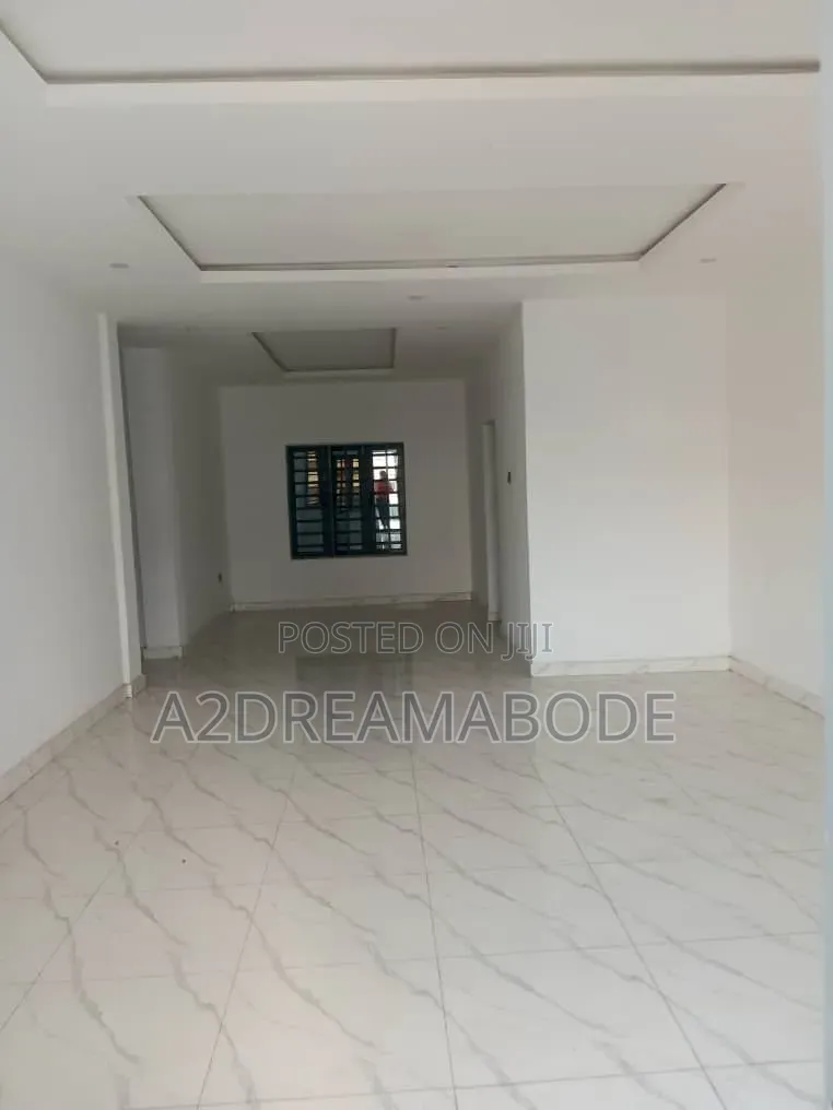 3bdrm Apartment in Gbagada for rent in Ifako-Gbagada