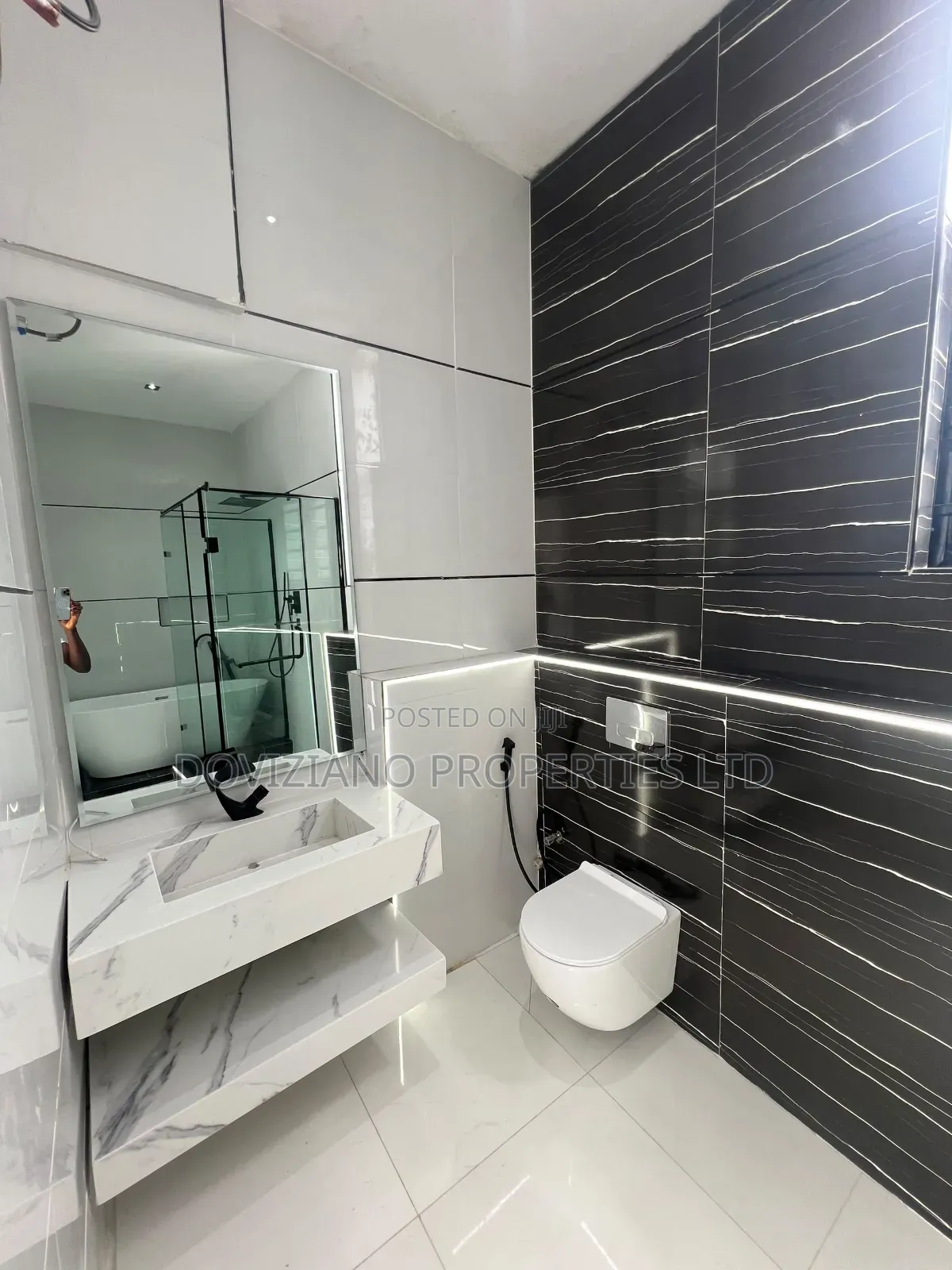 4bdrm Duplex in Abraham Adesanya Estate for sale in Abraham Adesanya Estate