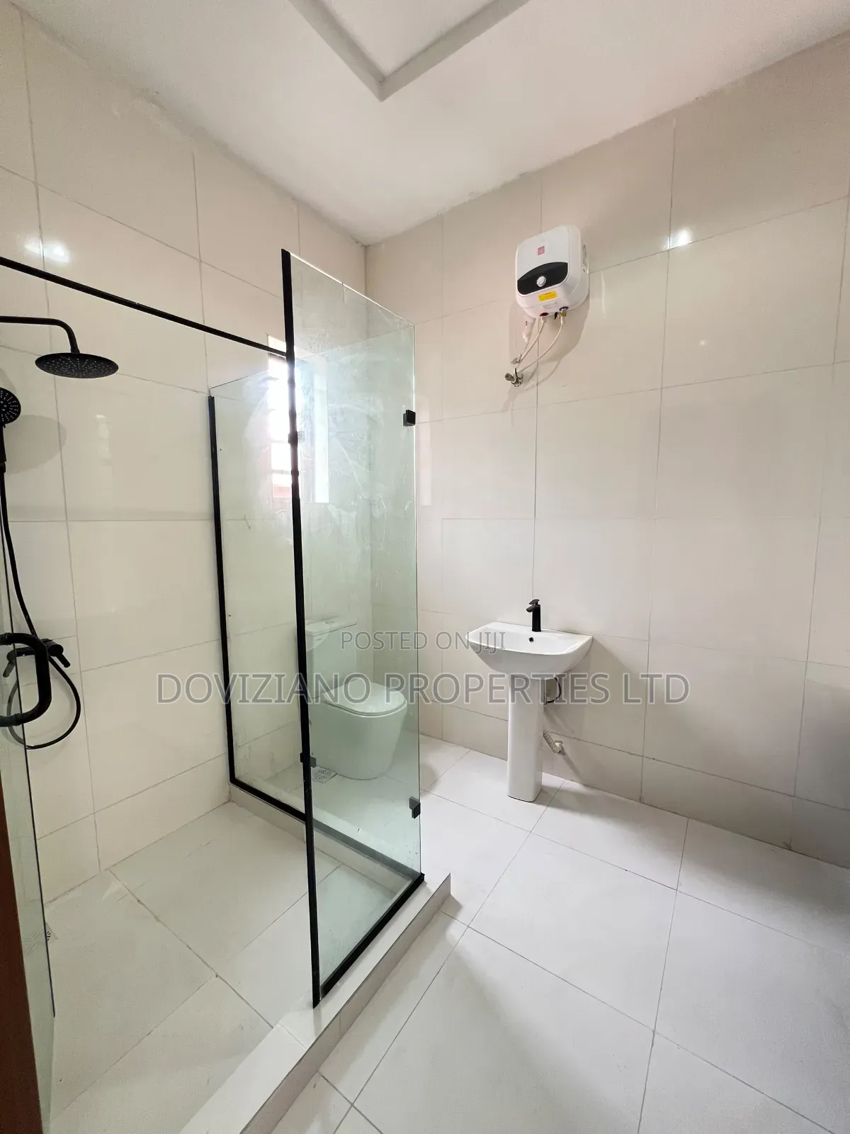 3bdrm Duplex in Abraham Adesanya Estate for sale in Abraham Adesanya Estate
