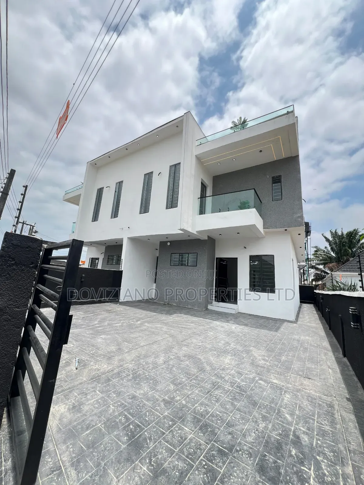 4bdrm Duplex in Abraham Adesanya Estate for sale in Abraham Adesanya Estate