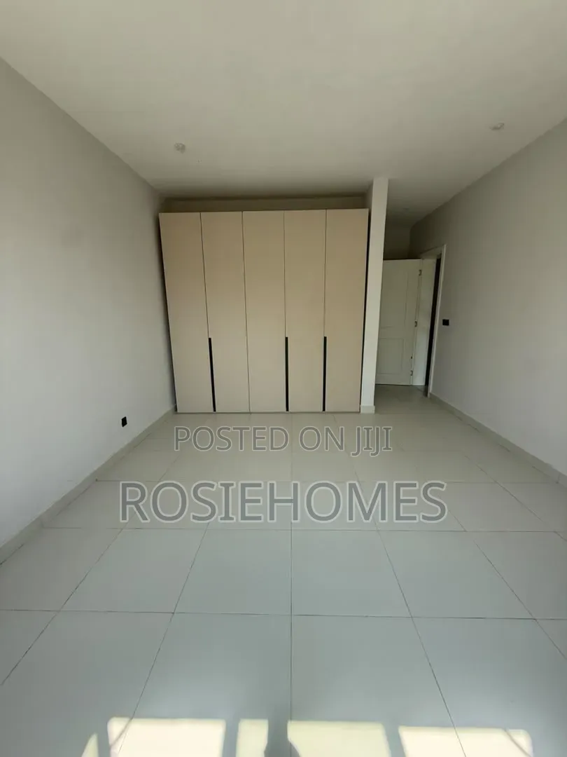 4bdrm Duplex in Ikoyi, Awolowo Road for rent in Awolowo Road