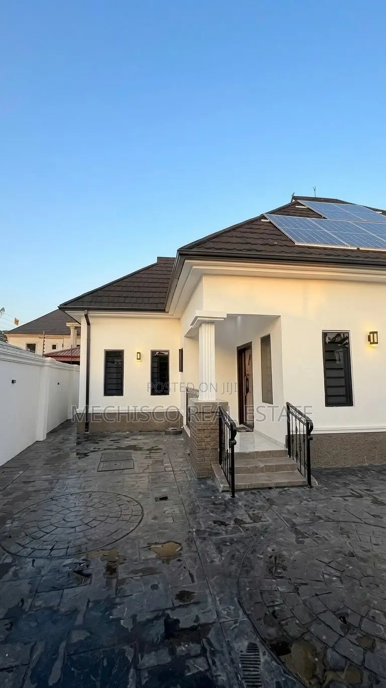 3bdrm Bungalow in Obio-Akpor for sale in Obio-Akpor