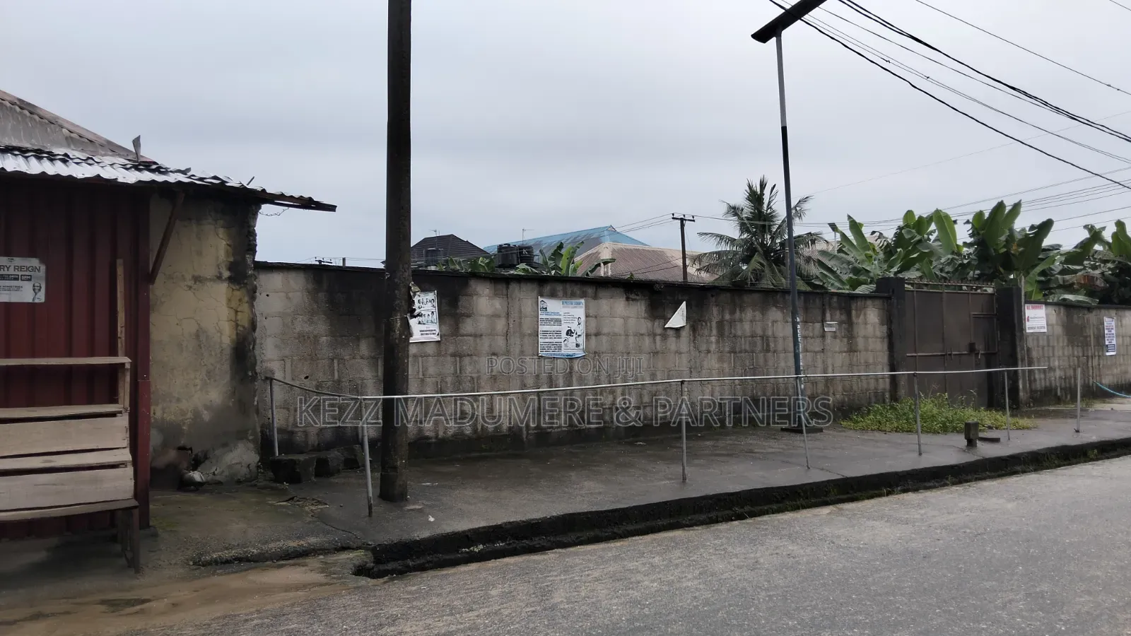 For Sale Land : 4 Plots on Major Stadium Road, Ph in Rumuomasi