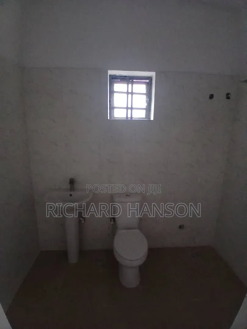 3bdrm Bungalow in Peak, Awoyaya for sale in Awoyaya