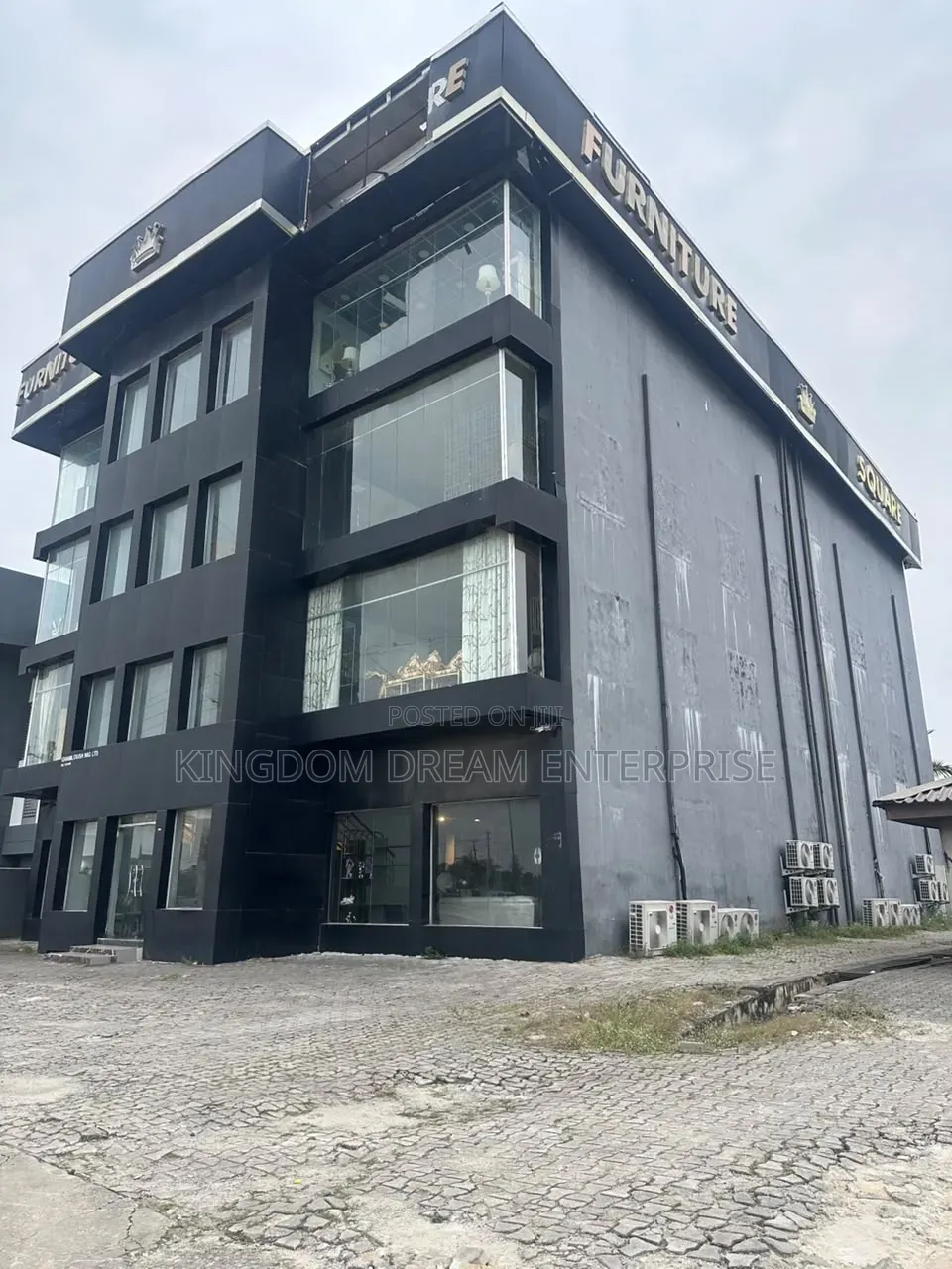 Open Plan Spaces of 500sqm Lekki Epe Expressway in Ajiwe
