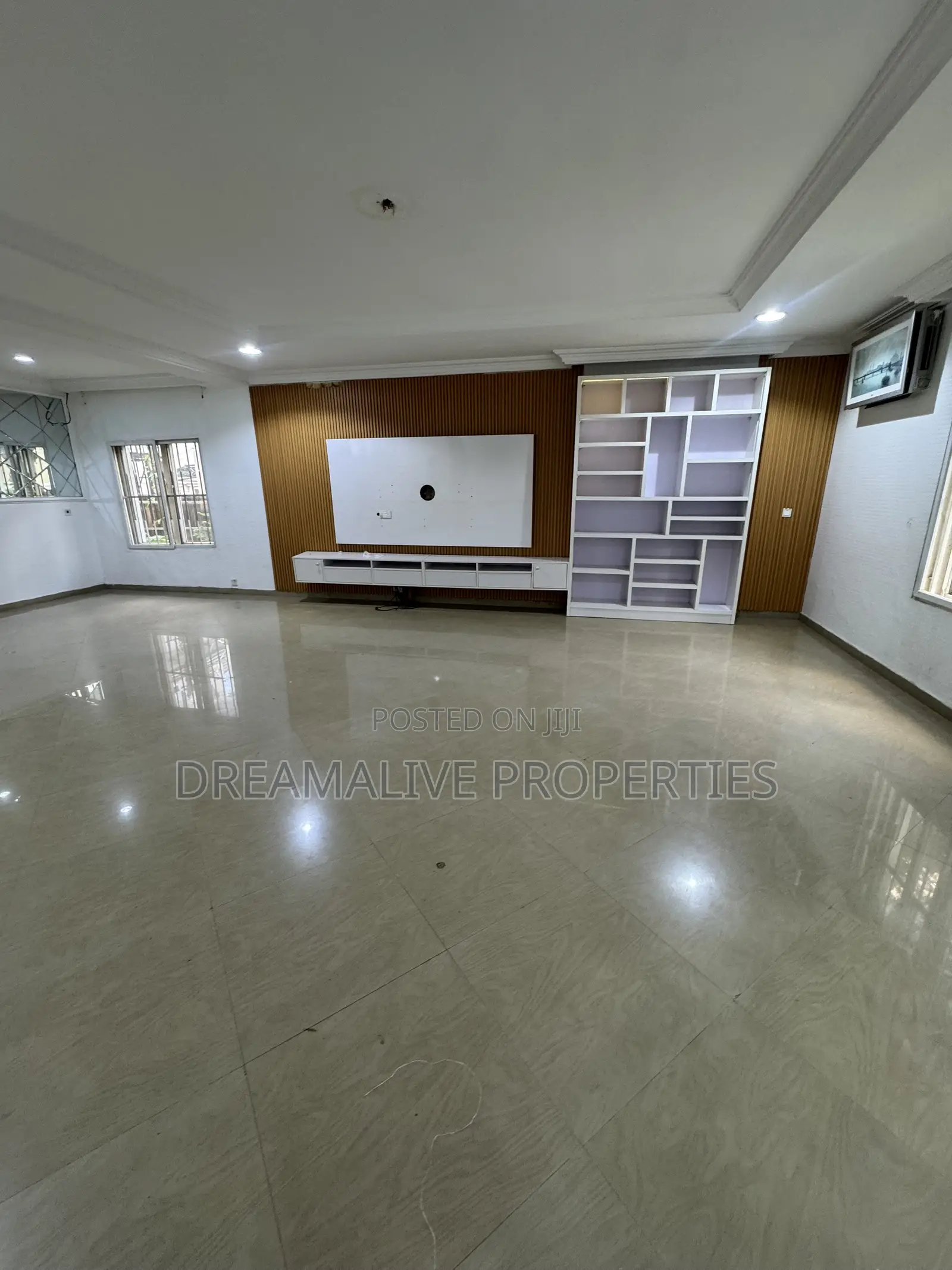 5bdrm Duplex in Life Camp for rent in Life Camp