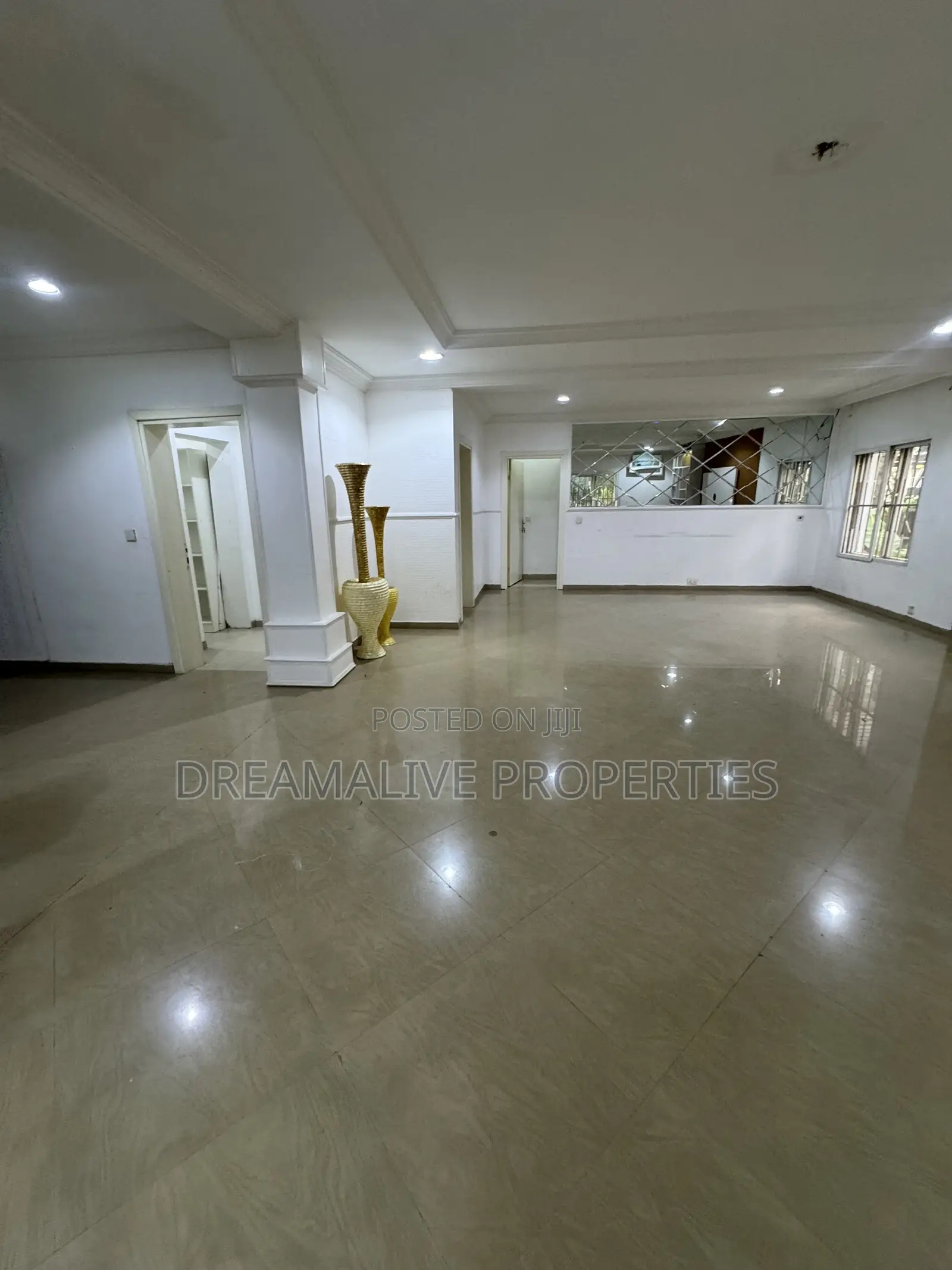 5bdrm Duplex in Life Camp for rent in Life Camp