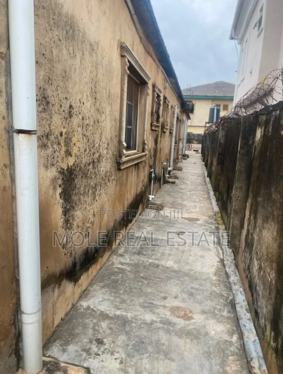 Furnished 3bdrm Bungalow in Egan, Ikotun / Ikotun/Igando for sale in Ikotun / Ikotun/Igando