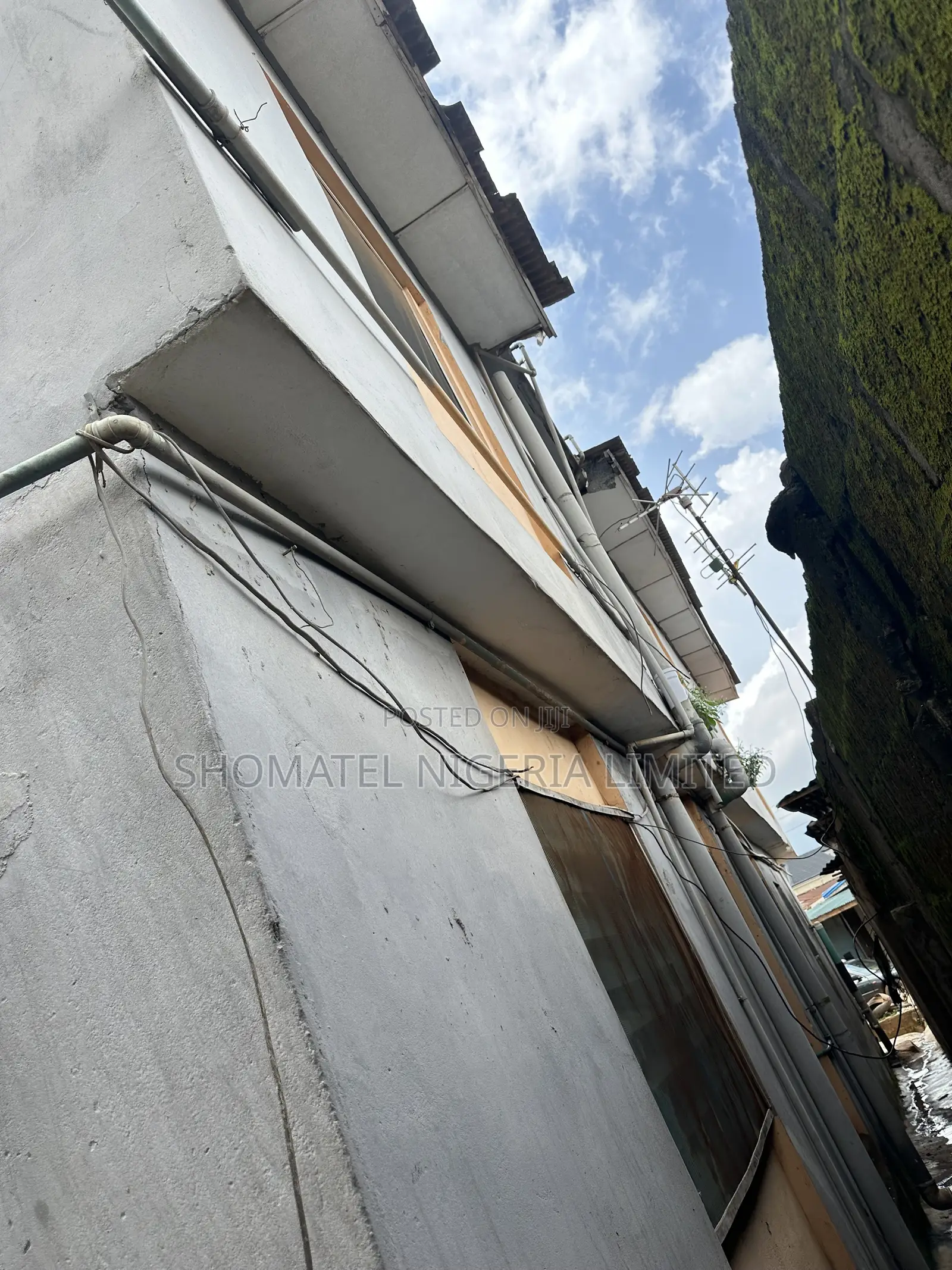 20bdrm Block of Flats in Baruwa Ipaja for sale in Baruwa