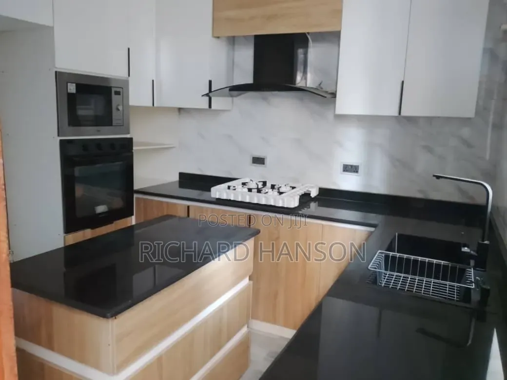 5bdrm Duplex in Secured, Abraham Adesanya Estate for sale in Abraham Adesanya Estate
