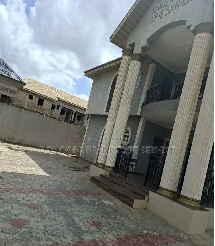 2bdrm Block of Flats in Peace Estate, Baruwa for sale in Baruwa