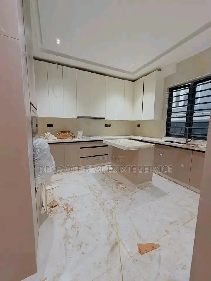Furnished 4bdrm Duplex in Opebi for sale in Opebi