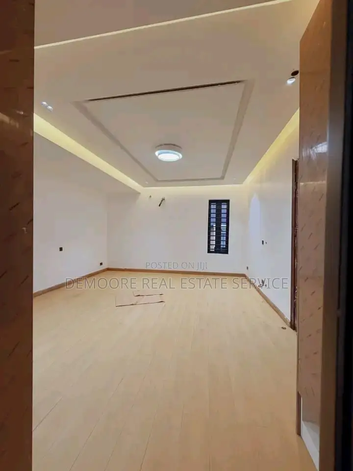 Furnished 4bdrm Duplex in Opebi for sale in Opebi
