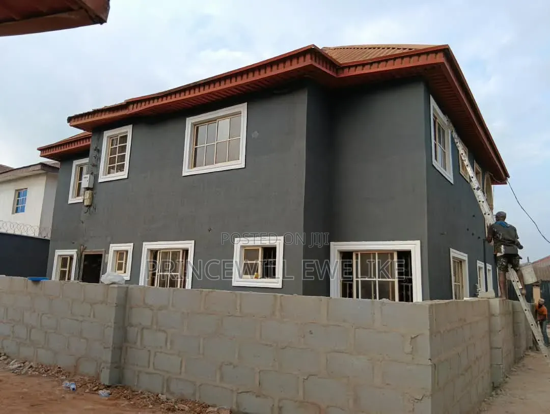 6bdrm Duplex in Ifesowapo Estate, Ifo for sale in Ifo