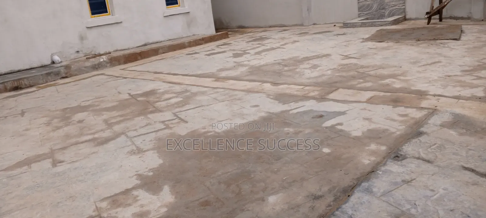 2bdrm Bungalow in Governor Ikotun, College for sale in College
