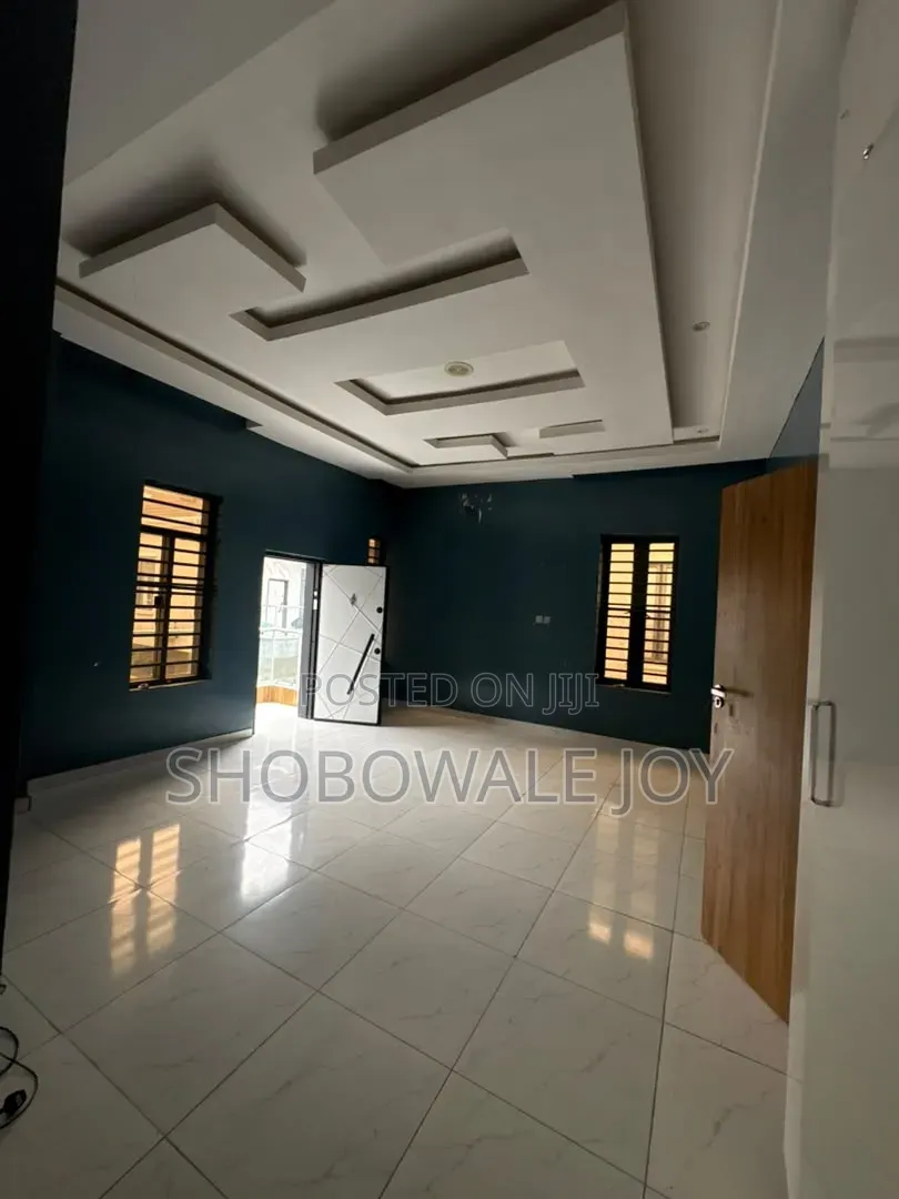 1bdrm Shared Apartment in Ikota Villa,Lekki for rent in Ikota