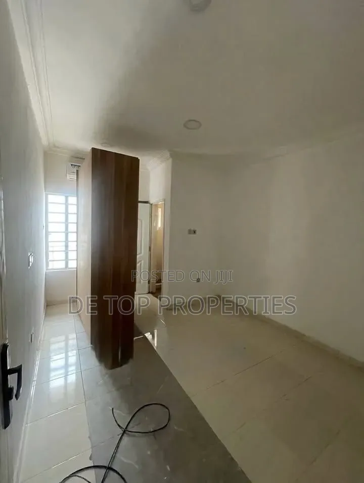 5bdrm Duplex in Orchid Road, Lekki Phase 1 for sale in Lekki Phase 1