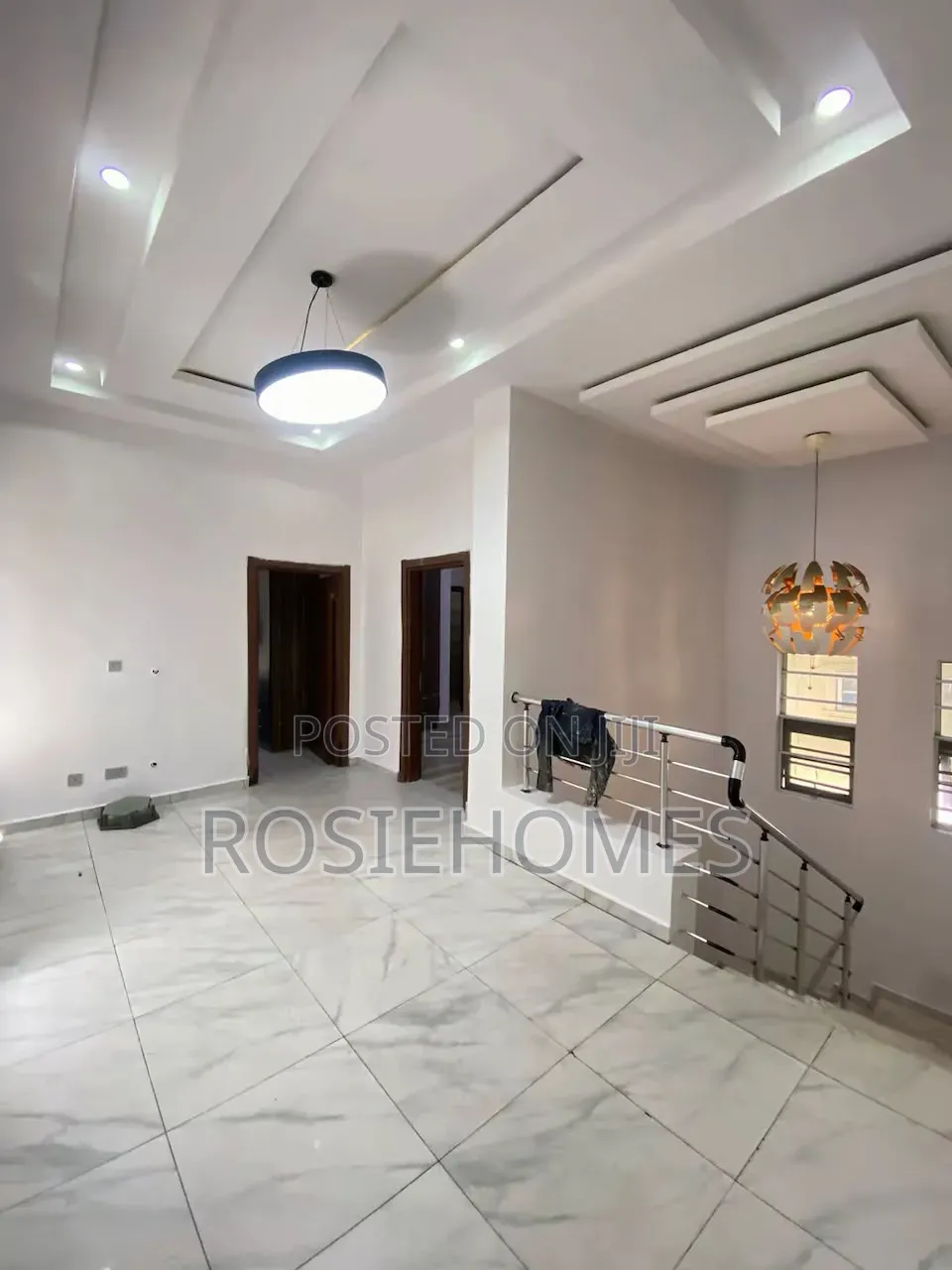 5bdrm Duplex in Osapa London, Lekki Phase 1 for rent in Lekki Phase 1